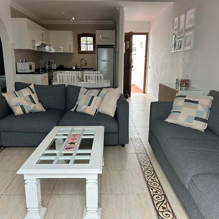 2 Bedroom 2 Bathroom Apartment Puerto del Carmen  Extérieur photo