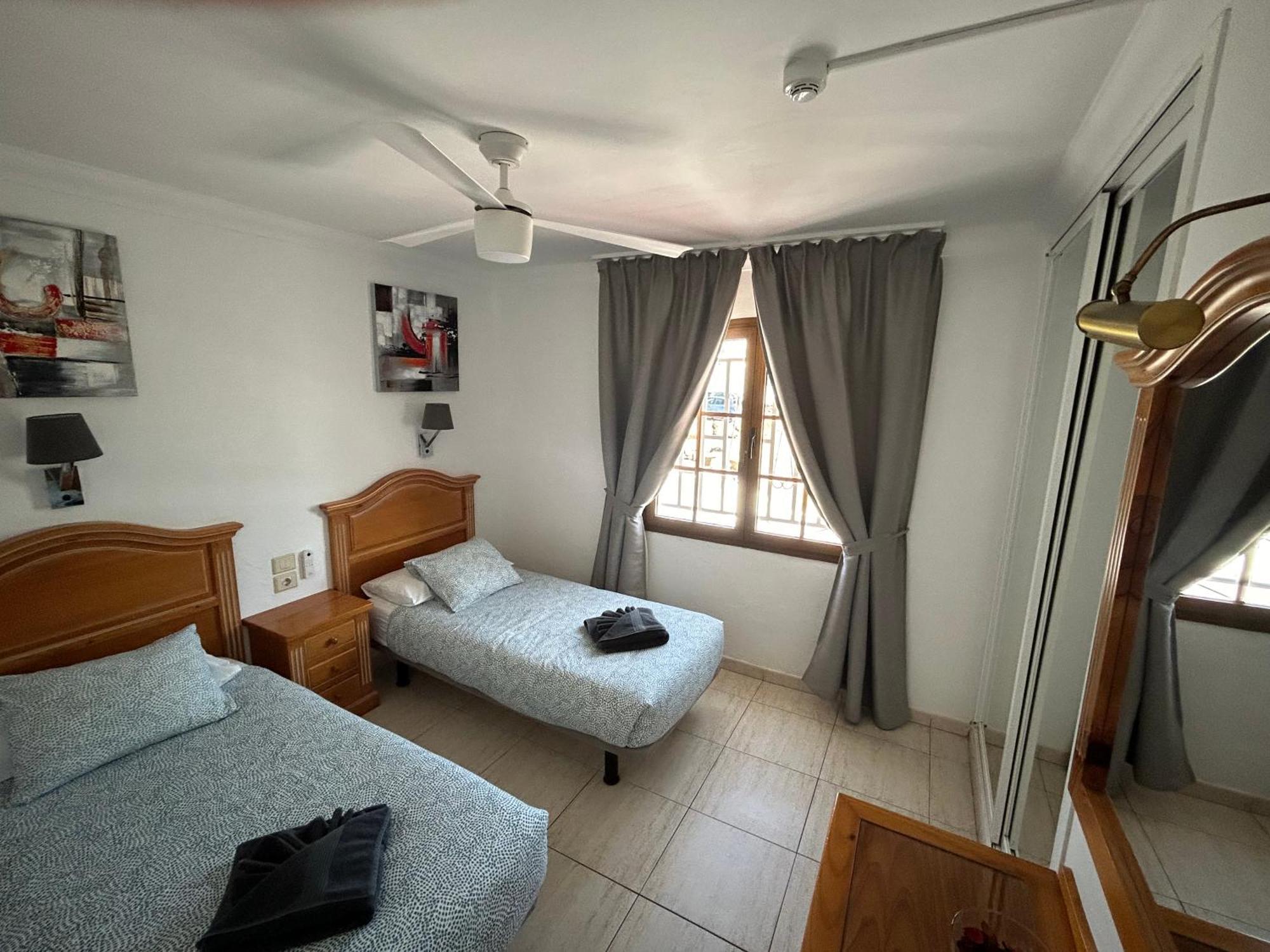 2 Bedroom 2 Bathroom Apartment Puerto del Carmen  Extérieur photo