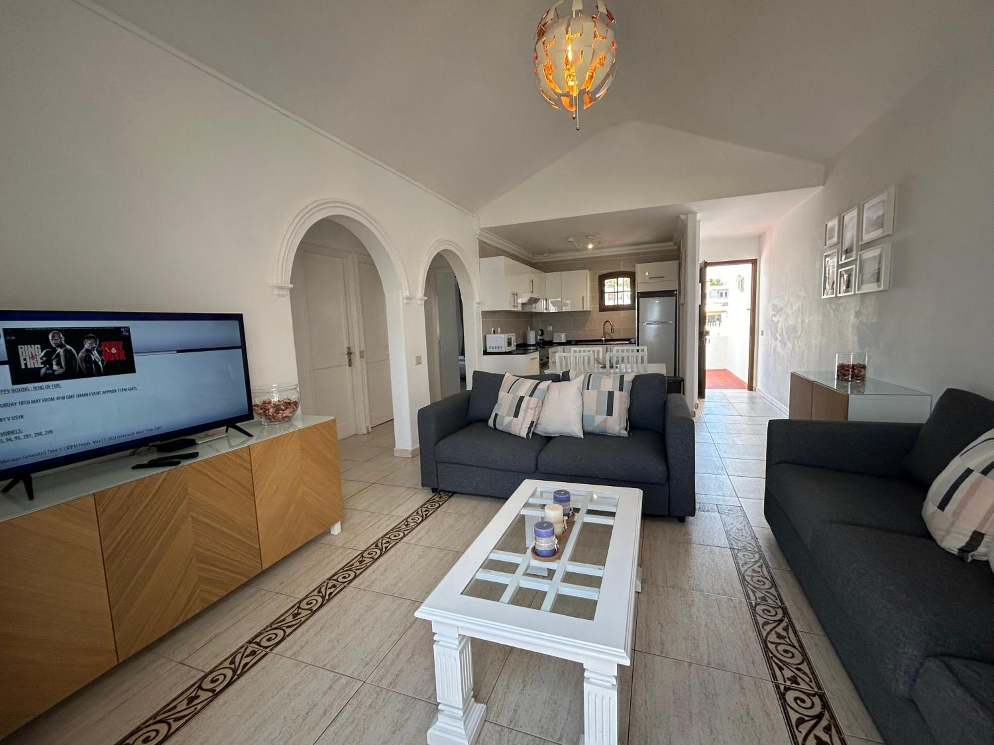 2 Bedroom 2 Bathroom Apartment Puerto del Carmen  Extérieur photo